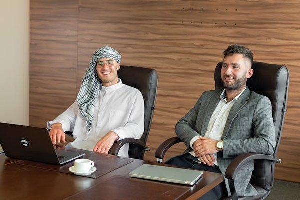 How to legally manage the risks associated with employee secondments to international offices from the UK?